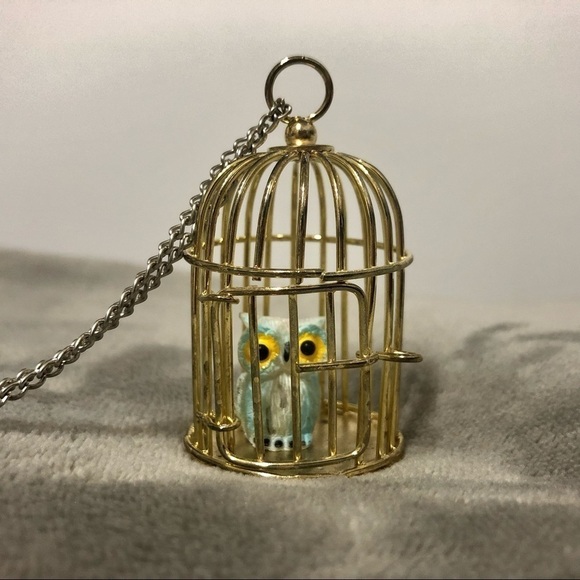 Fantastic Beasts Themed Jewelry Set - Picture 3 of 6